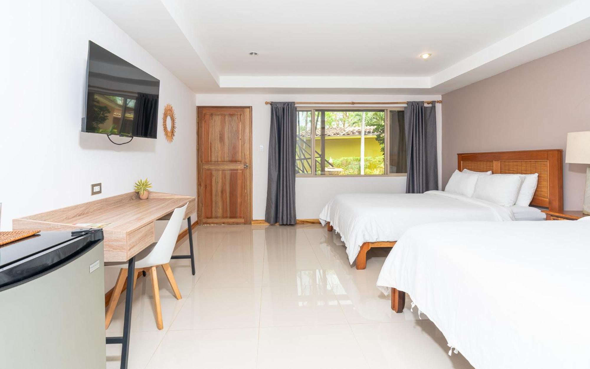 Hotel Arco Iris Tamarindo Exterior foto